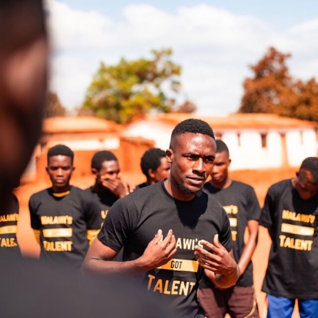 @willynyambo with the pre-tournament talk. He led the events amicably. #MalawisGotTalent